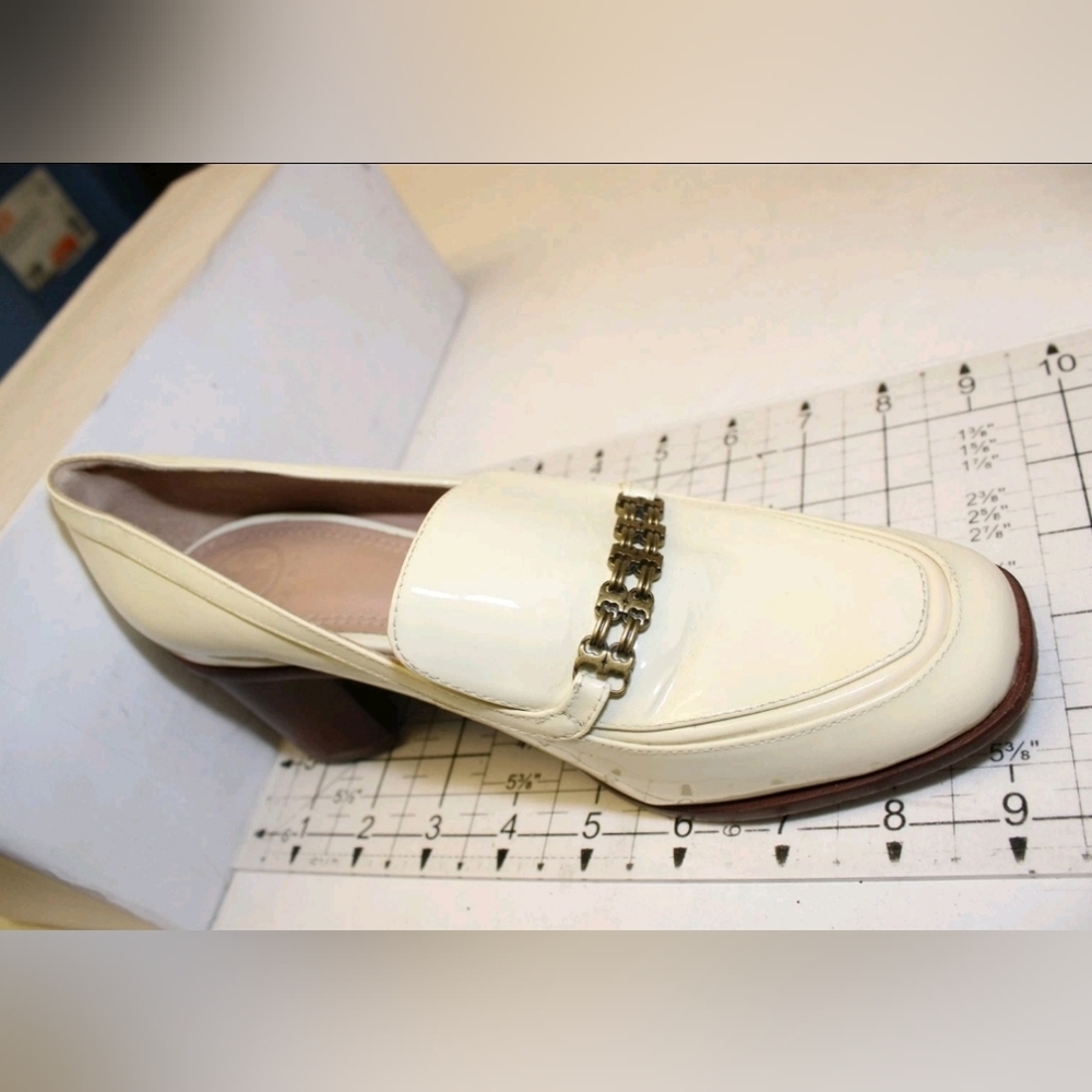 Tory Burch Gemini Link Womens 6.5 M Ivory Patent Leather Loafers Heels - Picture 12 of 12